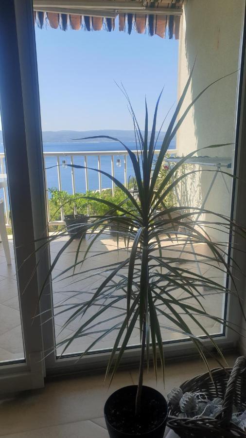 Apartment Diwa Brela Esterno foto