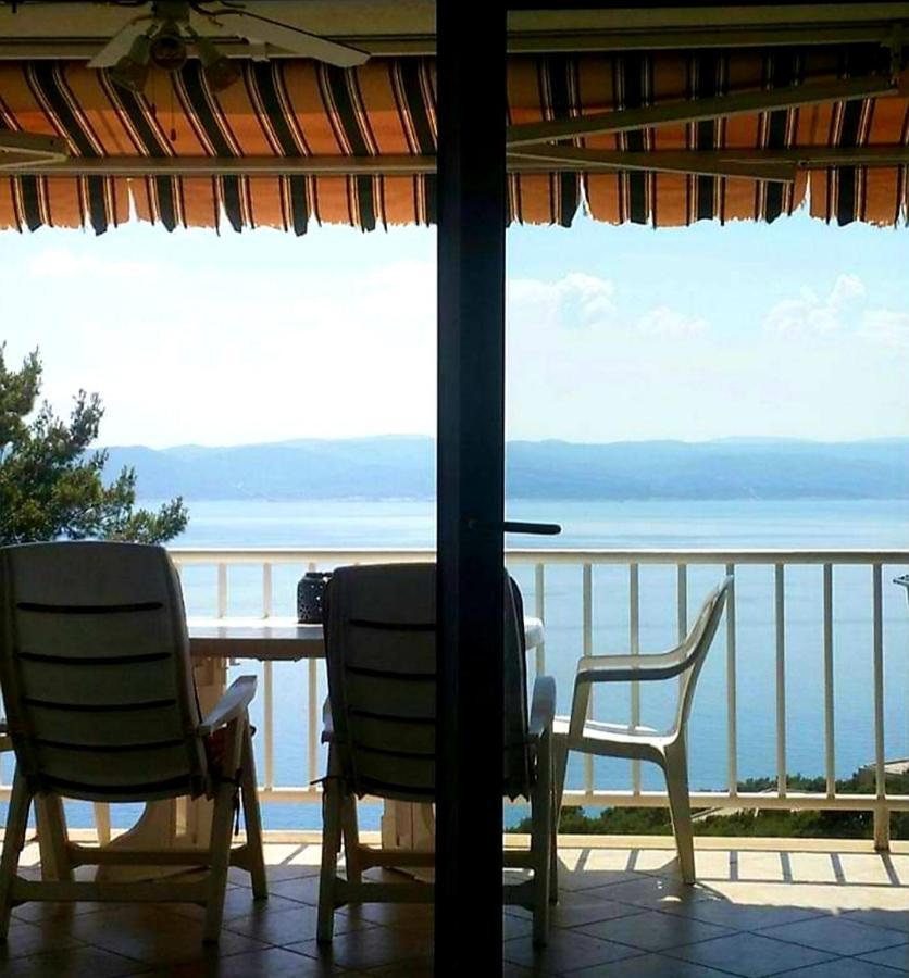 Apartment Diwa Brela Esterno foto